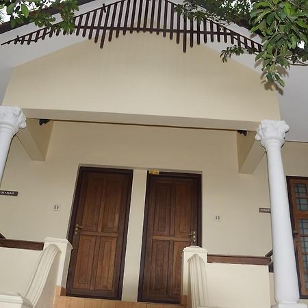 Hotel Soma Birds Lagoon Kotamangalam Exterior foto