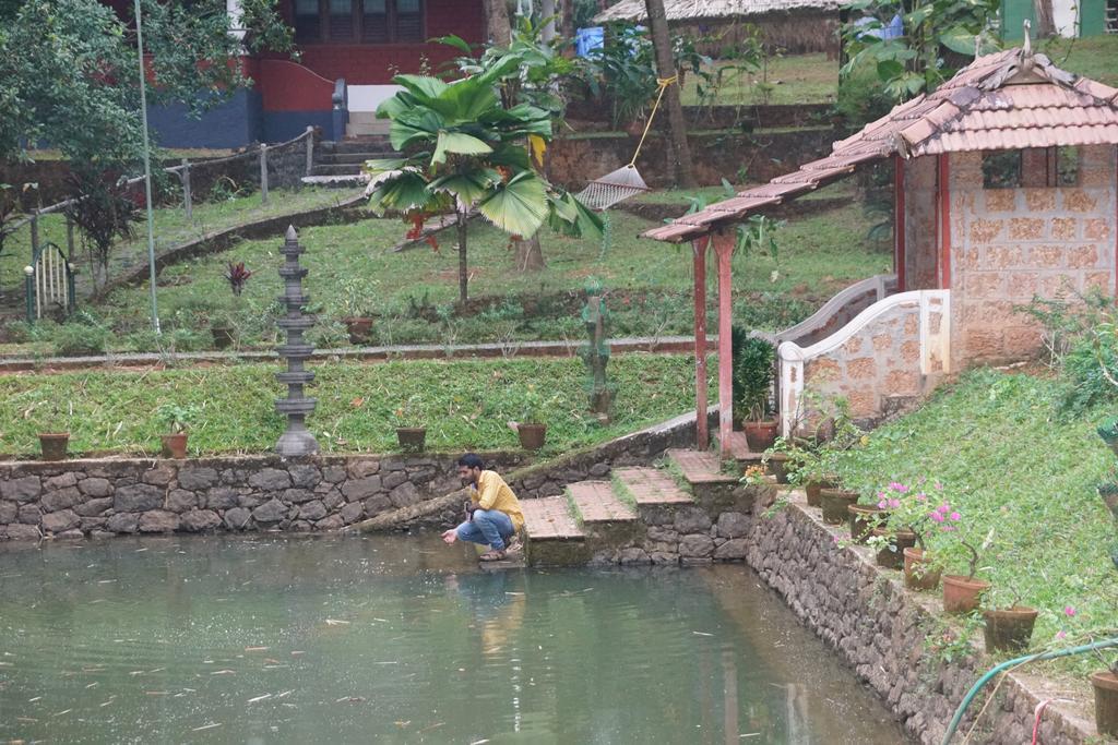 Hotel Soma Birds Lagoon Kotamangalam Exterior foto