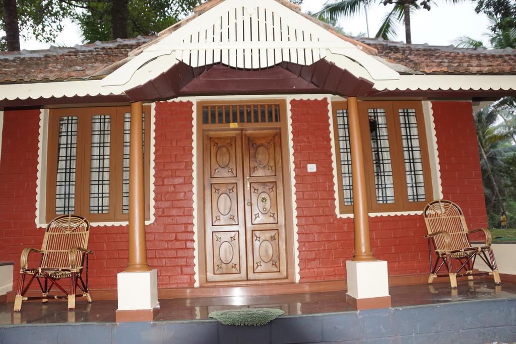 Hotel Soma Birds Lagoon Kotamangalam Exterior foto